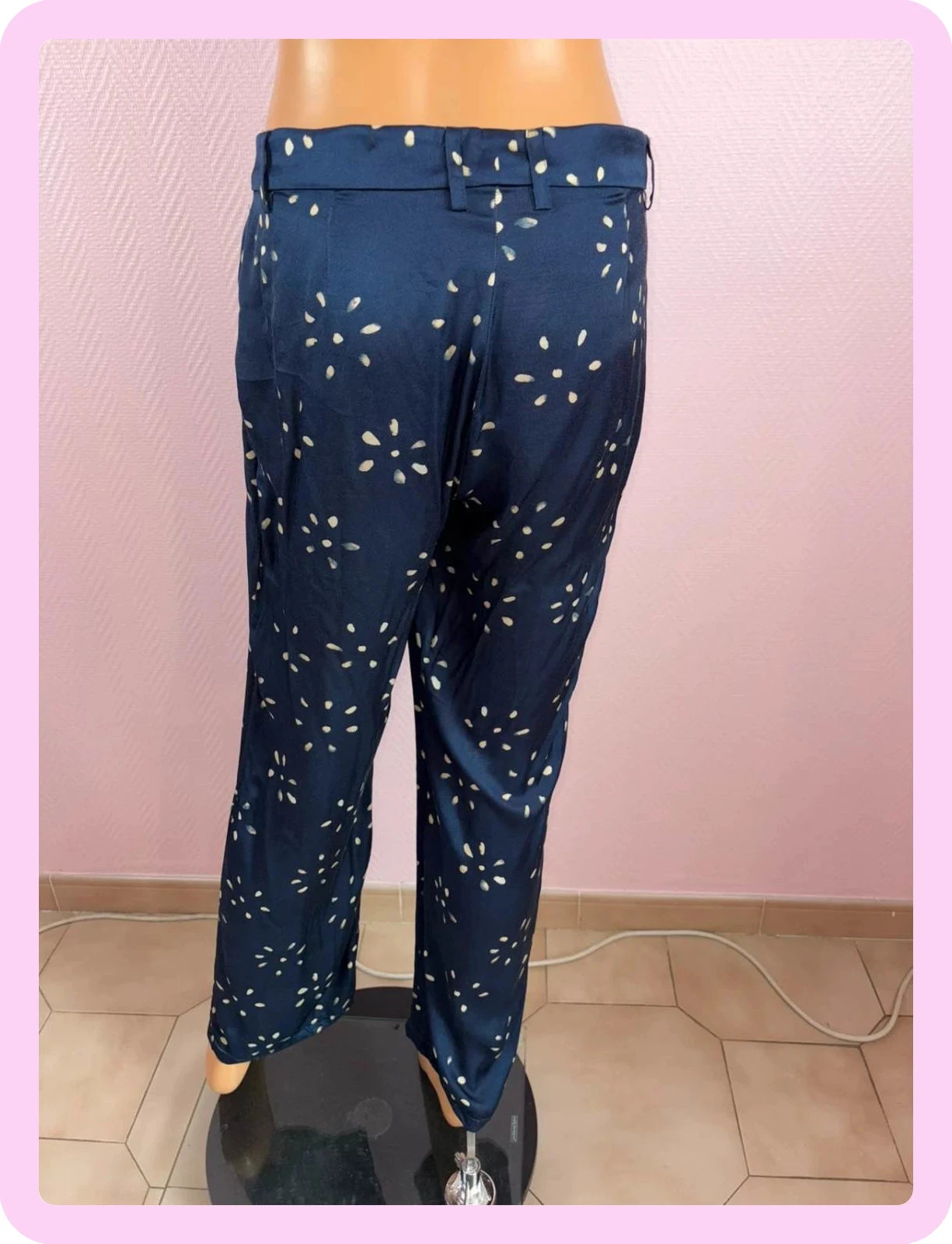 Calça leve de verão Stella Forest, tamanho 40, pequeno defeito leve – photo 3